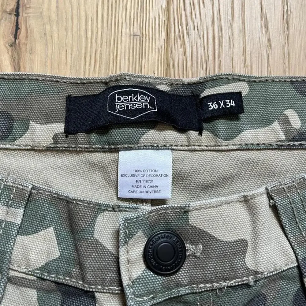Camo Denim Cargo Streetwear! Berkeley Jensen Cotton Pants Size 36 x 34